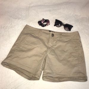American Eagle khaki shorts